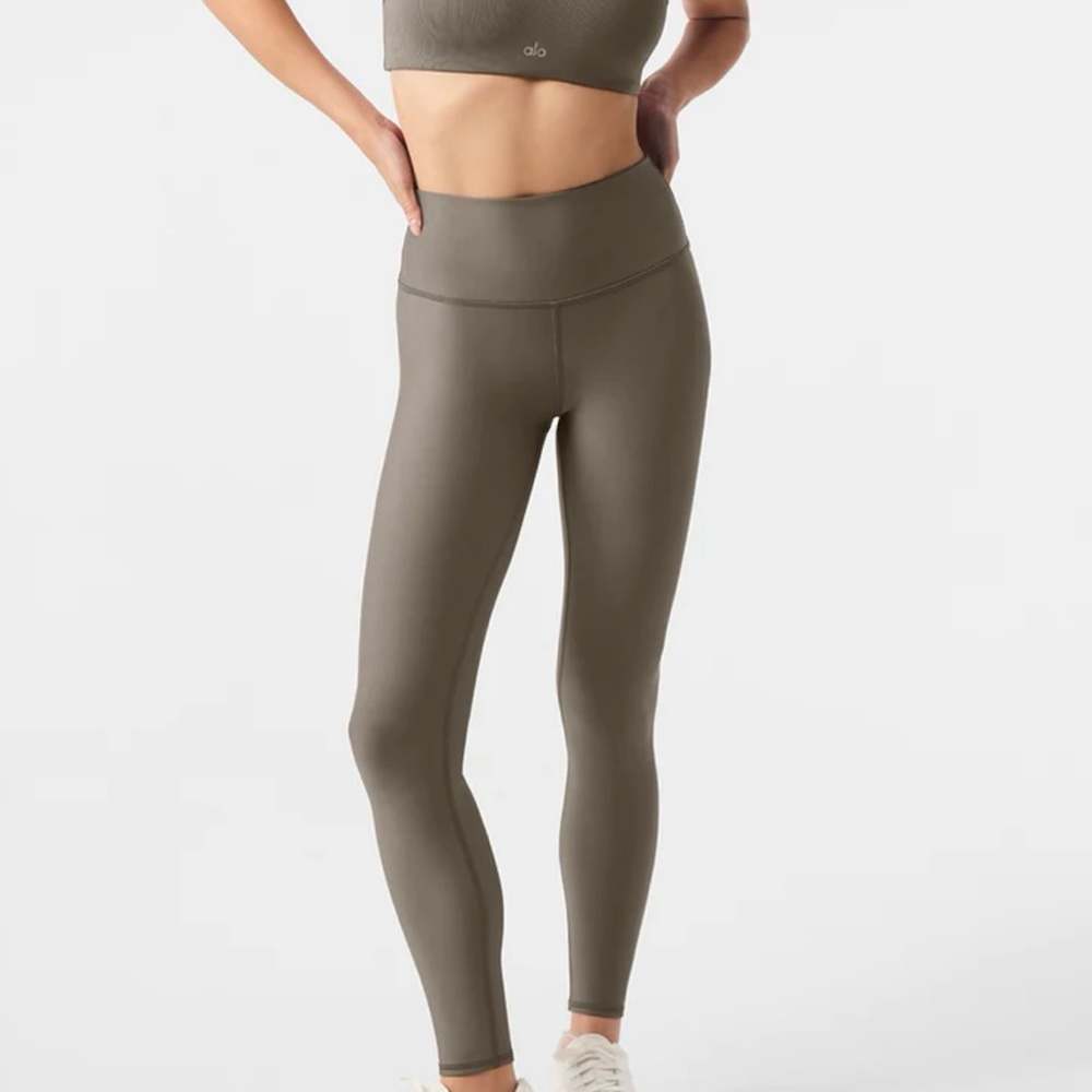 Olive branch leggings